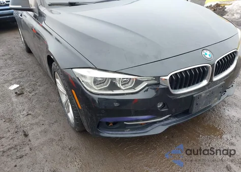 2017 BMW 330I xDrive z USA, uszkodzony, nr VIN WBA8D9G3XHNU62203